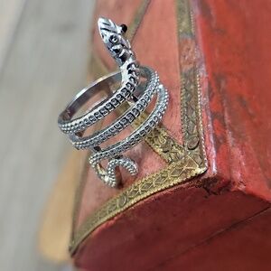 Silver Tone Snake Ring, Size 7